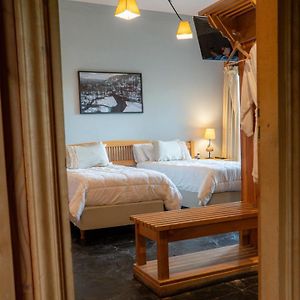 Habitación Estándar con 2 Camas Individuales